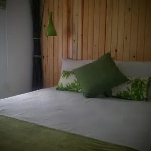 Oda ve Kahvaltı Nar Cafe, Siğacık